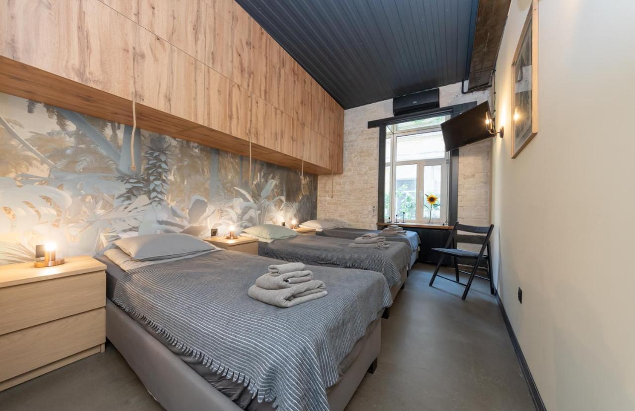 Apart Hotel On Zoloti Vorota Kijev Kültér fotó