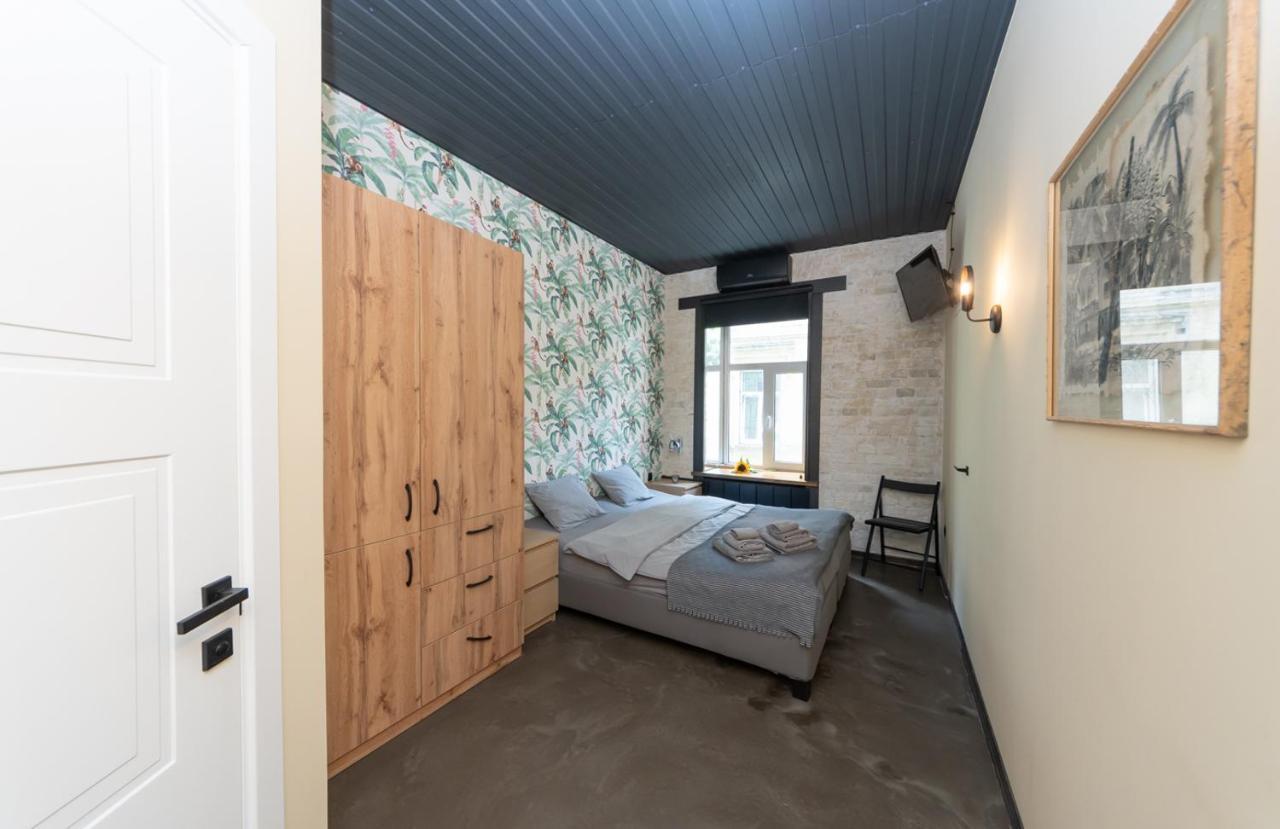 Apart Hotel On Zoloti Vorota Kijev Kültér fotó