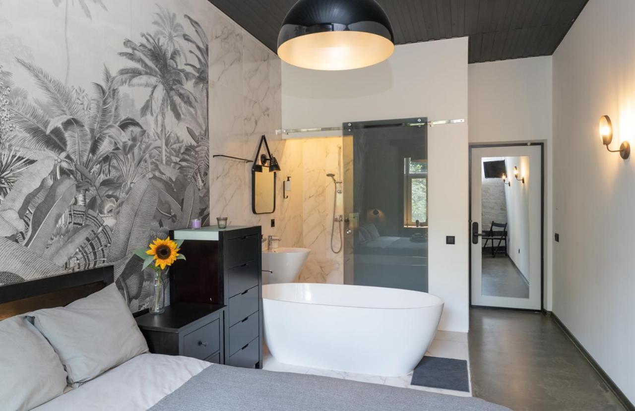 Apart Hotel On Zoloti Vorota Kijev Kültér fotó